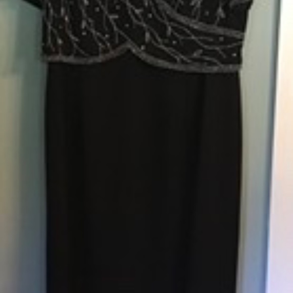 Karen Miller, Sz 14, Black Beaded - Picture 5 of 7